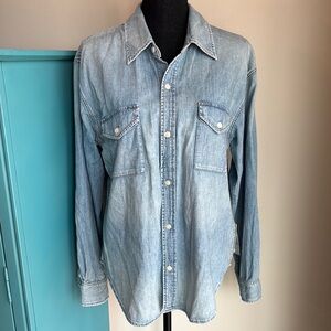NWT Citizens Of Humanity Women’s Size L Baby Shay Curran Chambray Button DownTop